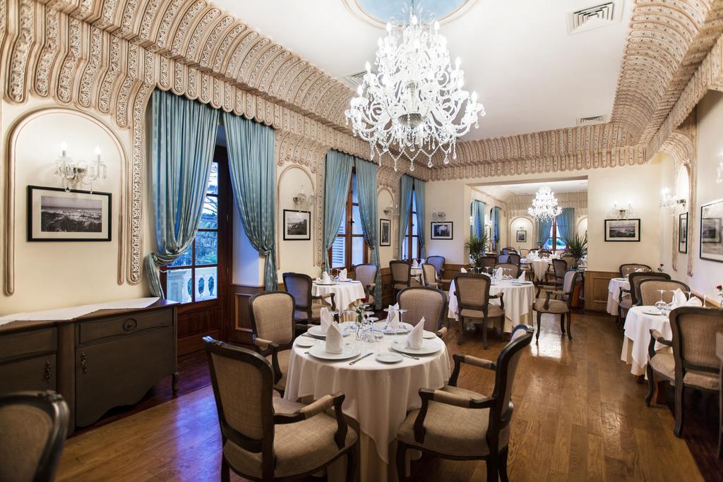 Grand Hotel Villa De France Tanger Eksteriør billede The restaurant
